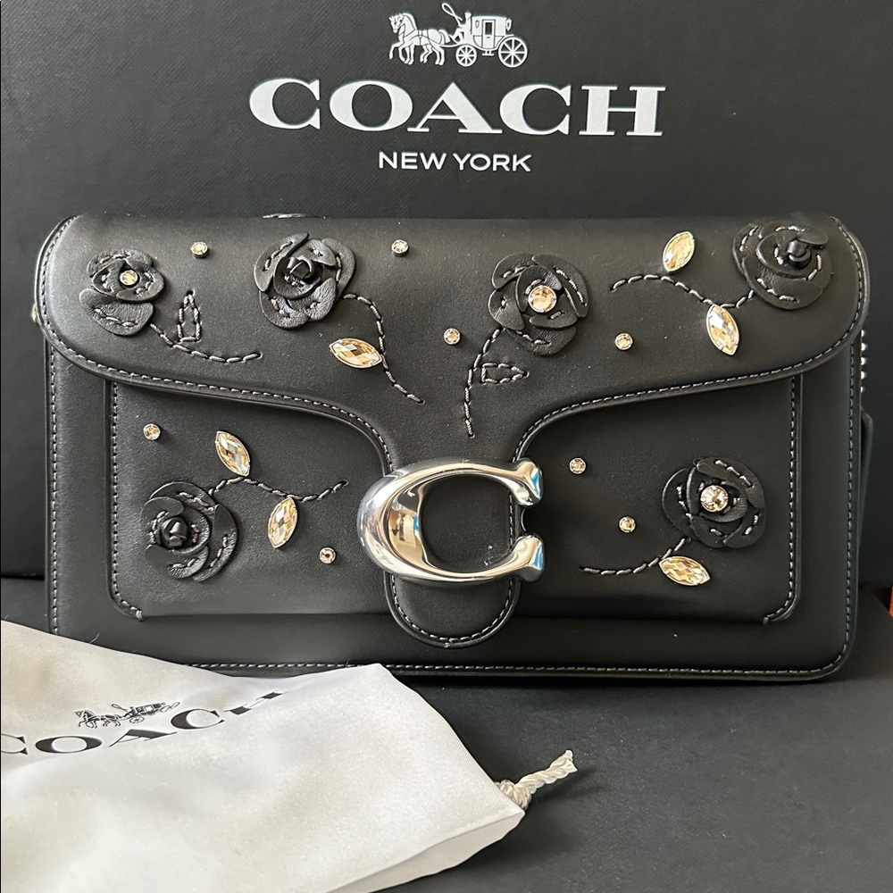 NWT Coach!!  Tabby Shoulder Bag 26 With Crystal Embellishment 🖤🖤